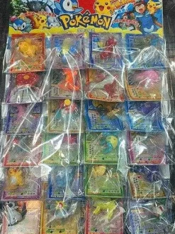 Pkm.store Pokemon Figuren-24 Stk. Pokemon Figuren (Ca. 2-6Cm) Mit Karten