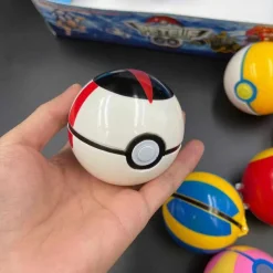 Pkm.store Pokeball & Pokebälle-Grose Pokebälle (Ca. 8Cm) Mit Figuren (8 Stk. Im Spiel Set)
