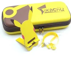 Pkm.store Sonstiges Merchandise-Pokemon Tasche / Stander Fur Switch Konsole - Pikachu, Evoli