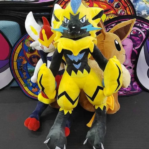 Pkm.store Pokemon Kuscheltiere-Pokemon Xxl Kuscheltiere Lucario, Quajutsu, Zeraora Liberlo Glaziola U. A.